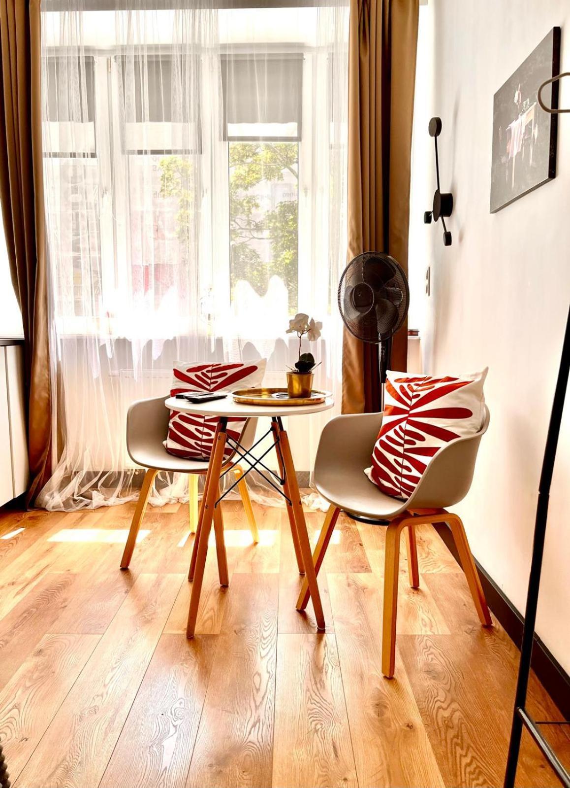Super 1 Bed Room Condo In Warszawa Center Exterior foto